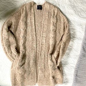 Abercrombie & Fitch Cardigan